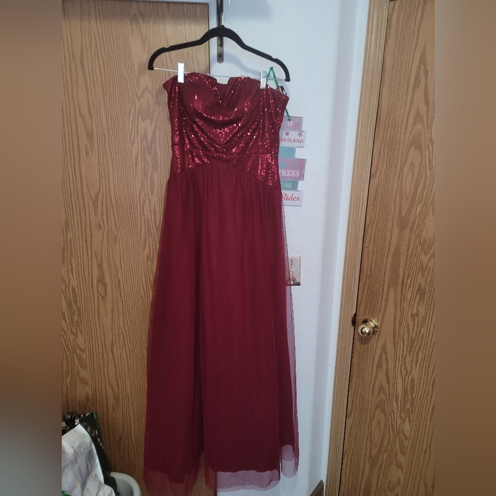 Maroon Trixxi prom dress